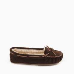 MINNETONKA 4012 WOMEN'S CALLY SLIPPER CHOCOLATE