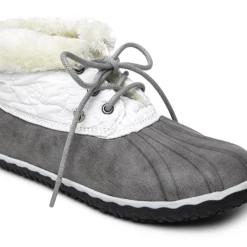 MINNETONKA WOMEN'S TEGA BOOT